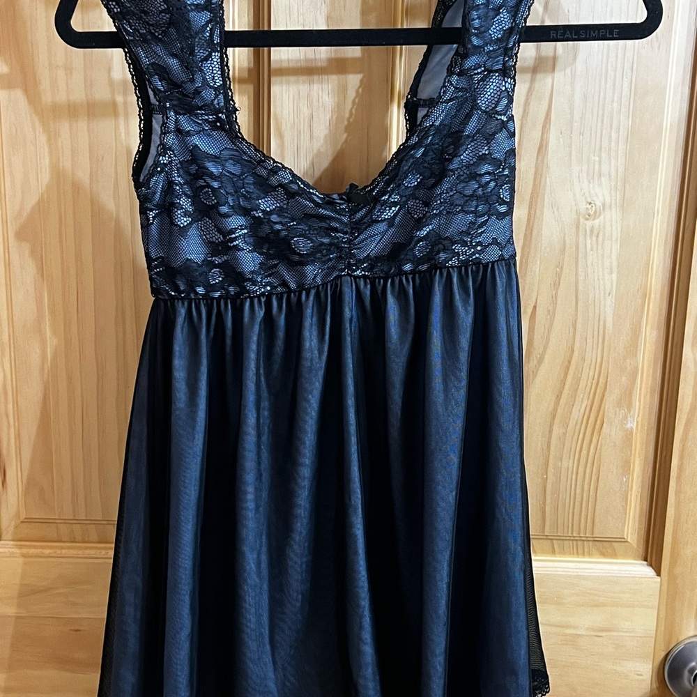 Urban Outfitters Romper - Picture 6 of 10